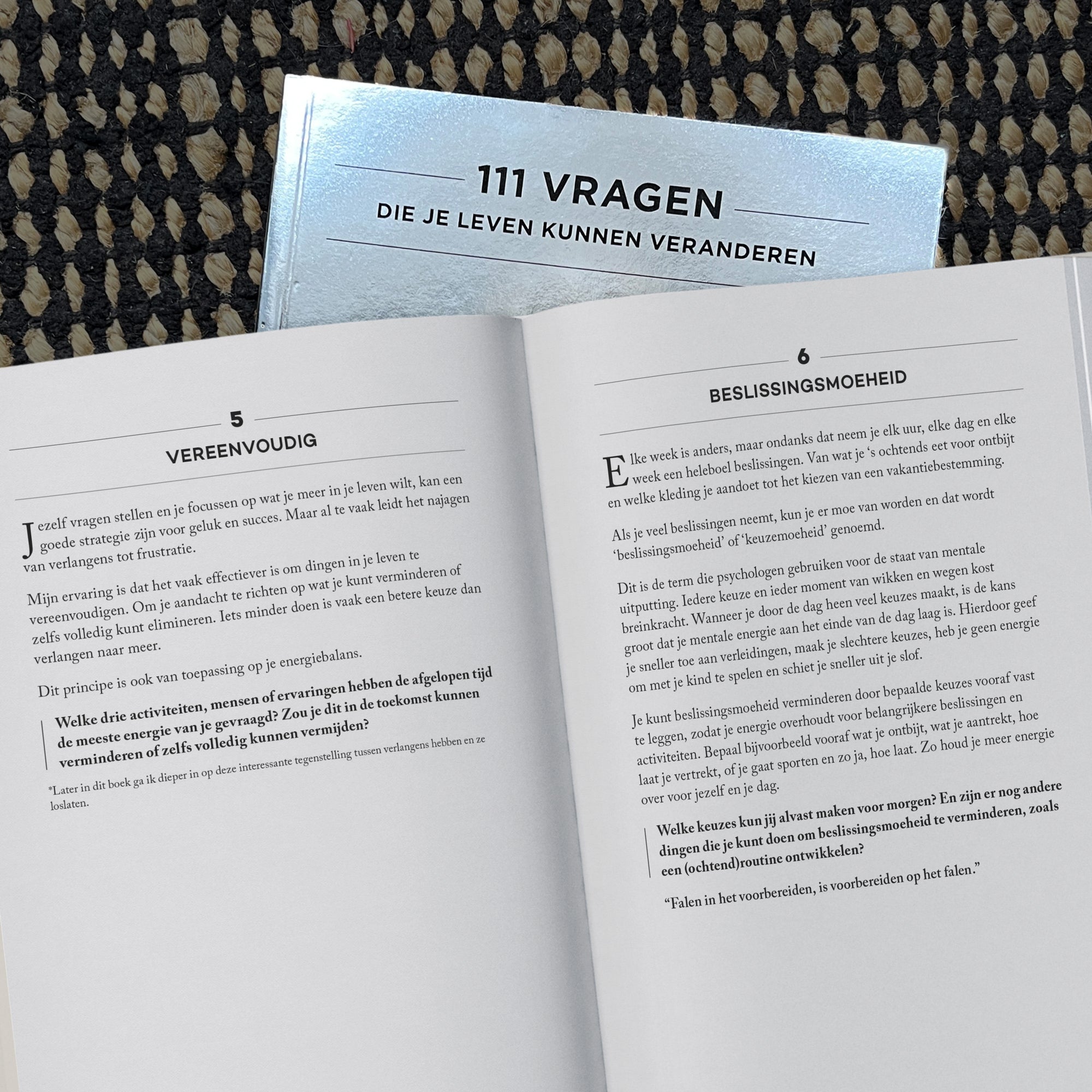 Boek: 111 vragen die je leven kunnen veranderen - Bart Kloosterhuis