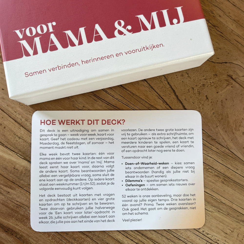 Gesprekskaart uit Voor mama en mij deck met vraag over herinneringen en verhalen